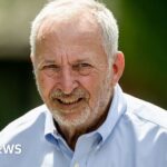 Harvard Probes Larry Summers Over Epstein Emails Amid OpenAI Board Resignation