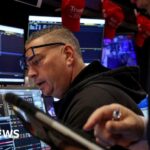 US Stock Markets Drop 1.5% Amid Ongoing AI Bubble Concerns and Inflation Jitters