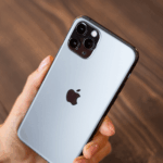 Warren Buffett Allocates 27% of $320B Portfolio to 3 AI Stocks, Including Apple and Visa