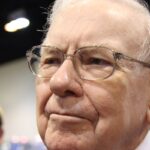 Buffett’s Berkshire Bets on AI: Amazon and Alphabet Positioned for 2026 Surge