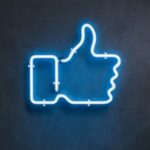 AI Enhances Social Media Management, But Human Insight Remains Essential for Success