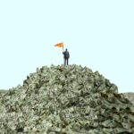 Anthropic Seeks $10B in Funding as AI Bubble Concerns Rise Among Experts