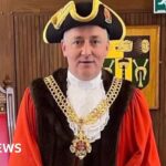 Calls for Stricter AI Regulations After Gloucester Mayor’s Fake Video Scandal