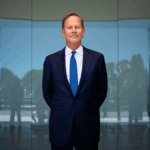 Apple Appoints John Ternus CEO, Prioritizing AI Over AR Partnerships in 2026