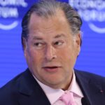 Salesforce’s Marc Benioff Hires 1,000 Grads, Defying AI Job Fears